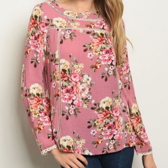 💗Rose Pink Floral Spring Top - Picture 2 of 3